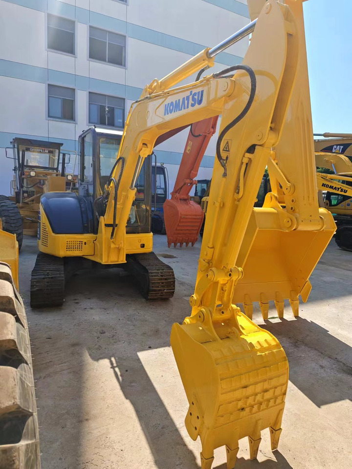 KOMATSU PC55MR - Minikuormaaja: kuva KOMATSU PC55MR - Minikuormaaja KOMATSU PC55MR - Minikuormaaja: kuva KOMATSU PC55MR - Minikuormaaja