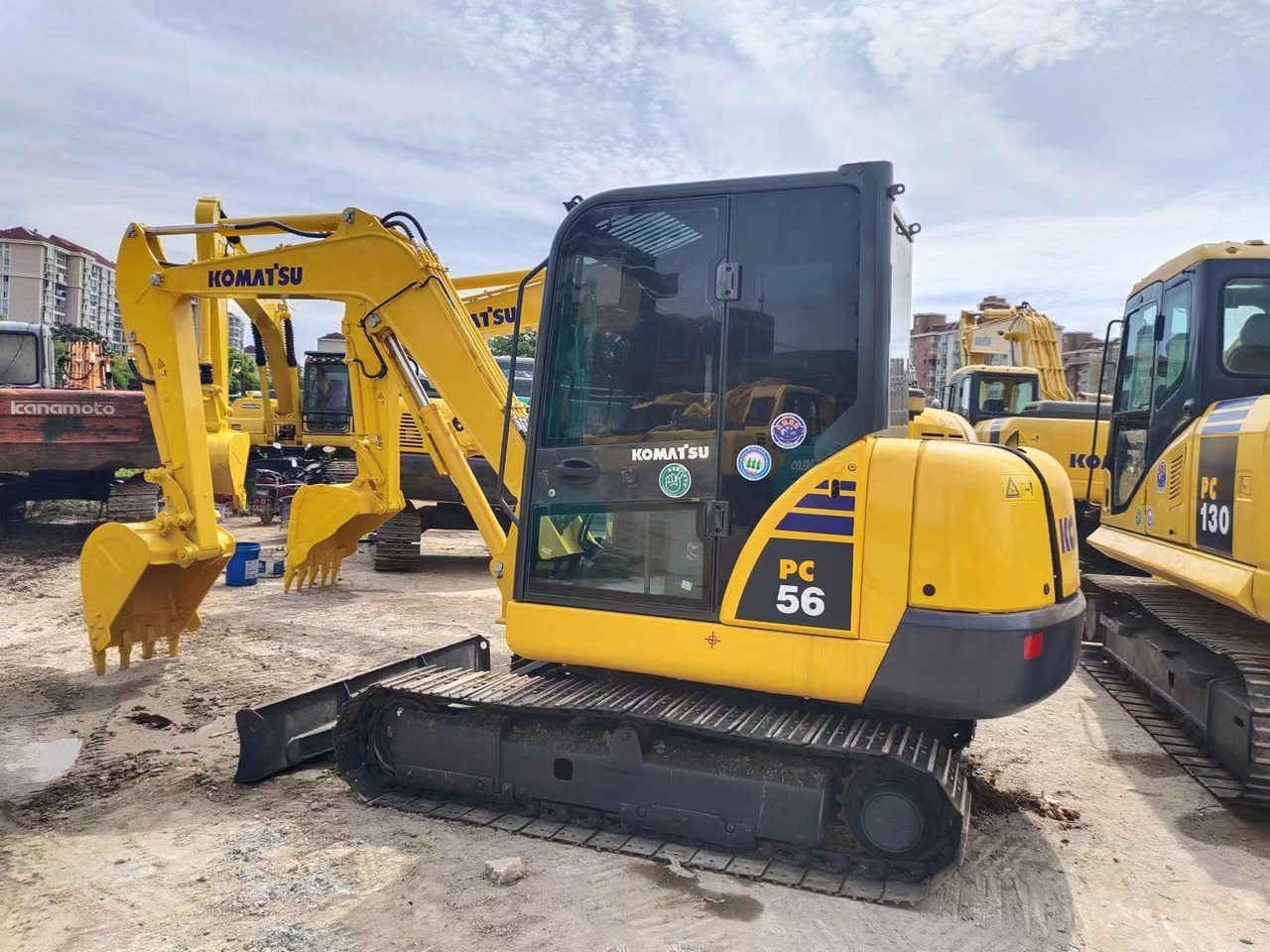 KOMATSU PC56 komatsu mini excavator PC55 PC60 - Minikuormaaja: kuva KOMATSU PC56 komatsu mini excavator PC55 PC60 - Minikuormaaja KOMATSU PC56 komatsu mini excavator PC55 PC60 - Minikuormaaja: kuva KOMATSU PC56 komatsu mini excavator PC55 PC60 - Minikuormaaja