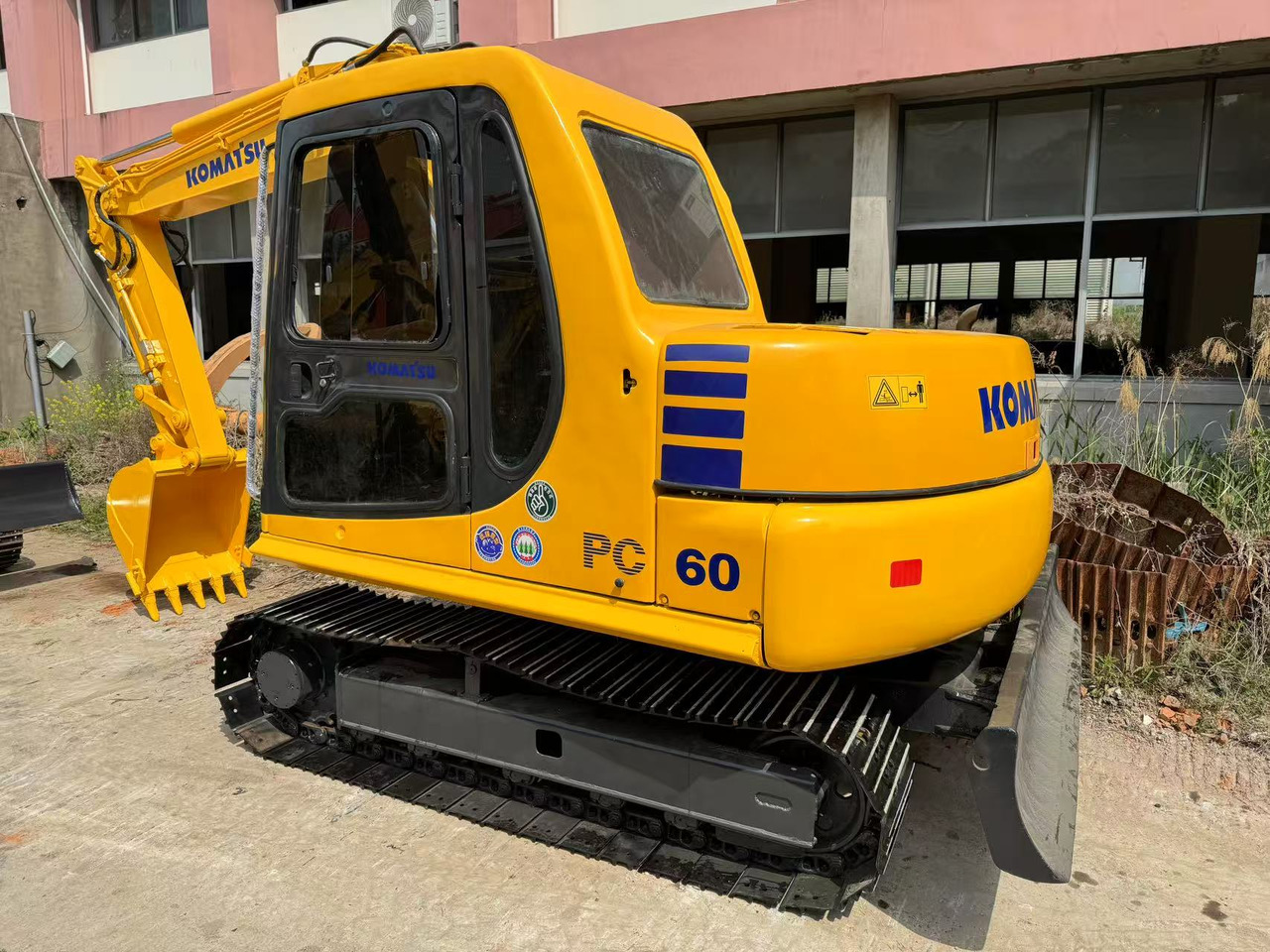 KOMATSU PC60-7 - Minikuormaaja: kuva KOMATSU PC60-7 - Minikuormaaja KOMATSU PC60-7 - Minikuormaaja: kuva KOMATSU PC60-7 - Minikuormaaja