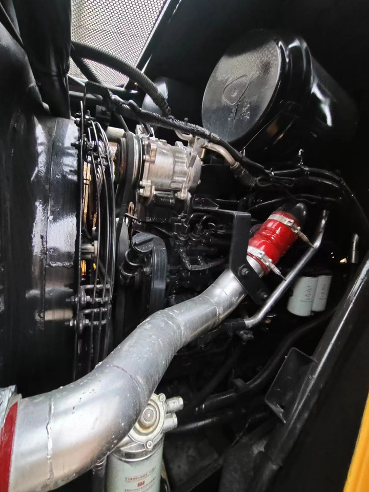 LIUGONG 856H - Pyöräkuormaaja: kuva LIUGONG 856H - Pyöräkuormaaja LIUGONG 856H - Pyöräkuormaaja: kuva LIUGONG 856H - Pyöräkuormaaja