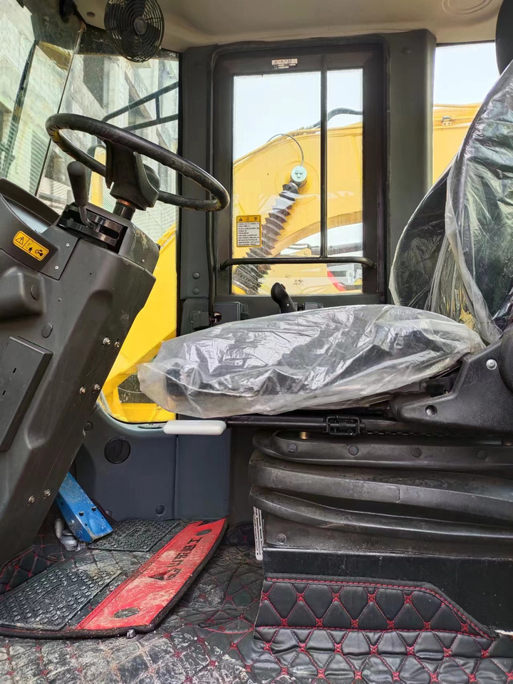 SDLG LG936L - Pyöräkuormaaja: kuva SDLG LG936L - Pyöräkuormaaja SDLG LG936L - Pyöräkuormaaja: kuva SDLG LG936L - Pyöräkuormaaja