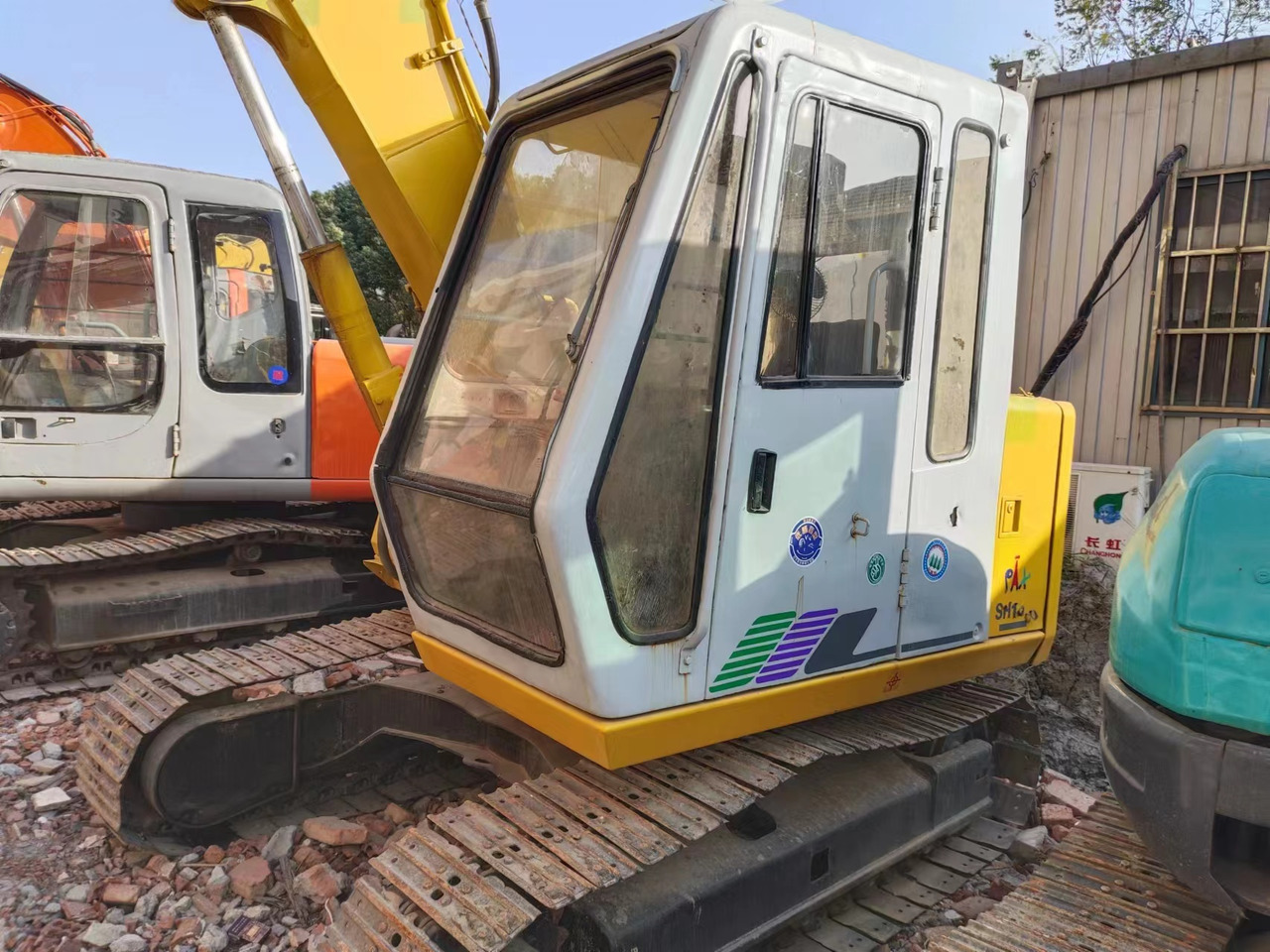 SUMITOMO SH60 - Minikuormaaja: kuva SUMITOMO SH60 - Minikuormaaja SUMITOMO SH60 - Minikuormaaja: kuva SUMITOMO SH60 - Minikuormaaja