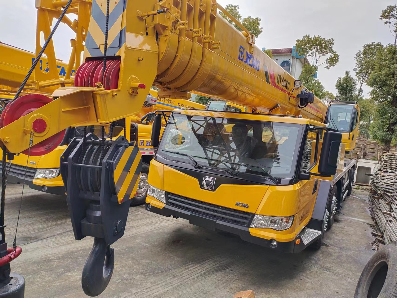 XCMG 50tons QY50K 50K QY50 QY70 QY100 QY130 - Ajoneuvonosturi: kuva XCMG 50tons QY50K 50K QY50 QY70 QY100 QY130 - Ajoneuvonosturi XCMG 50tons QY50K 50K QY50 QY70 QY100 QY130 - Ajoneuvonosturi: kuva XCMG 50tons QY50K 50K QY50 QY70 QY100 QY130 - Ajoneuvonosturi
