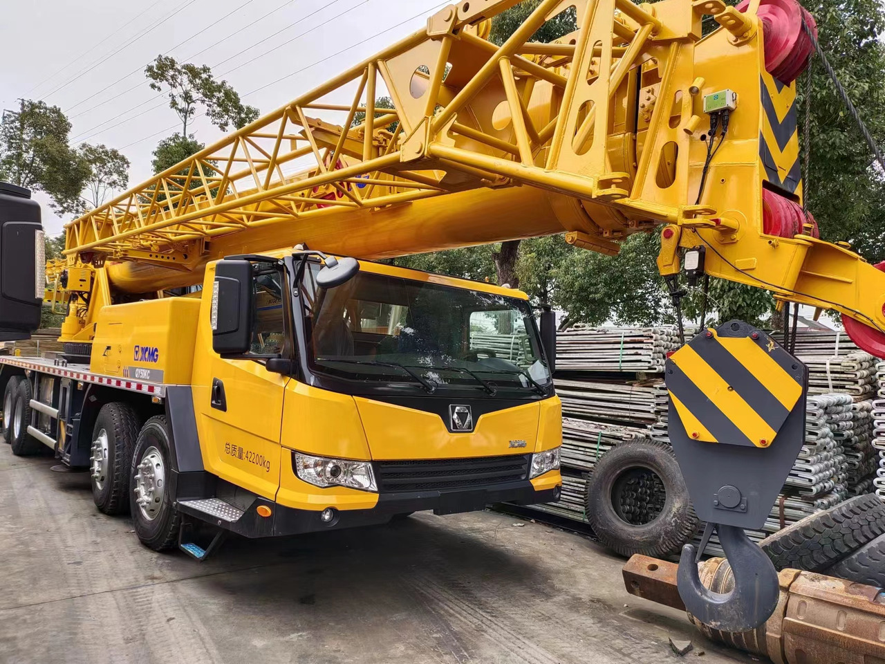 XCMG 50tons QY50K 50K QY50 QY70 QY100 QY130 - Ajoneuvonosturi: kuva XCMG 50tons QY50K 50K QY50 QY70 QY100 QY130 - Ajoneuvonosturi XCMG 50tons QY50K 50K QY50 QY70 QY100 QY130 - Ajoneuvonosturi: kuva XCMG 50tons QY50K 50K QY50 QY70 QY100 QY130 - Ajoneuvonosturi