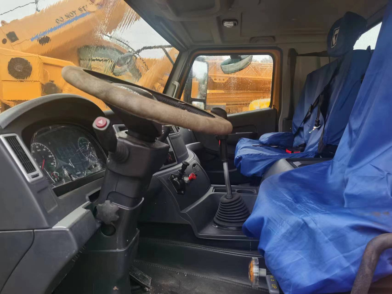 XCMG QY70K - Ajoneuvonosturi: kuva XCMG QY70K - Ajoneuvonosturi XCMG QY70K - Ajoneuvonosturi: kuva XCMG QY70K - Ajoneuvonosturi