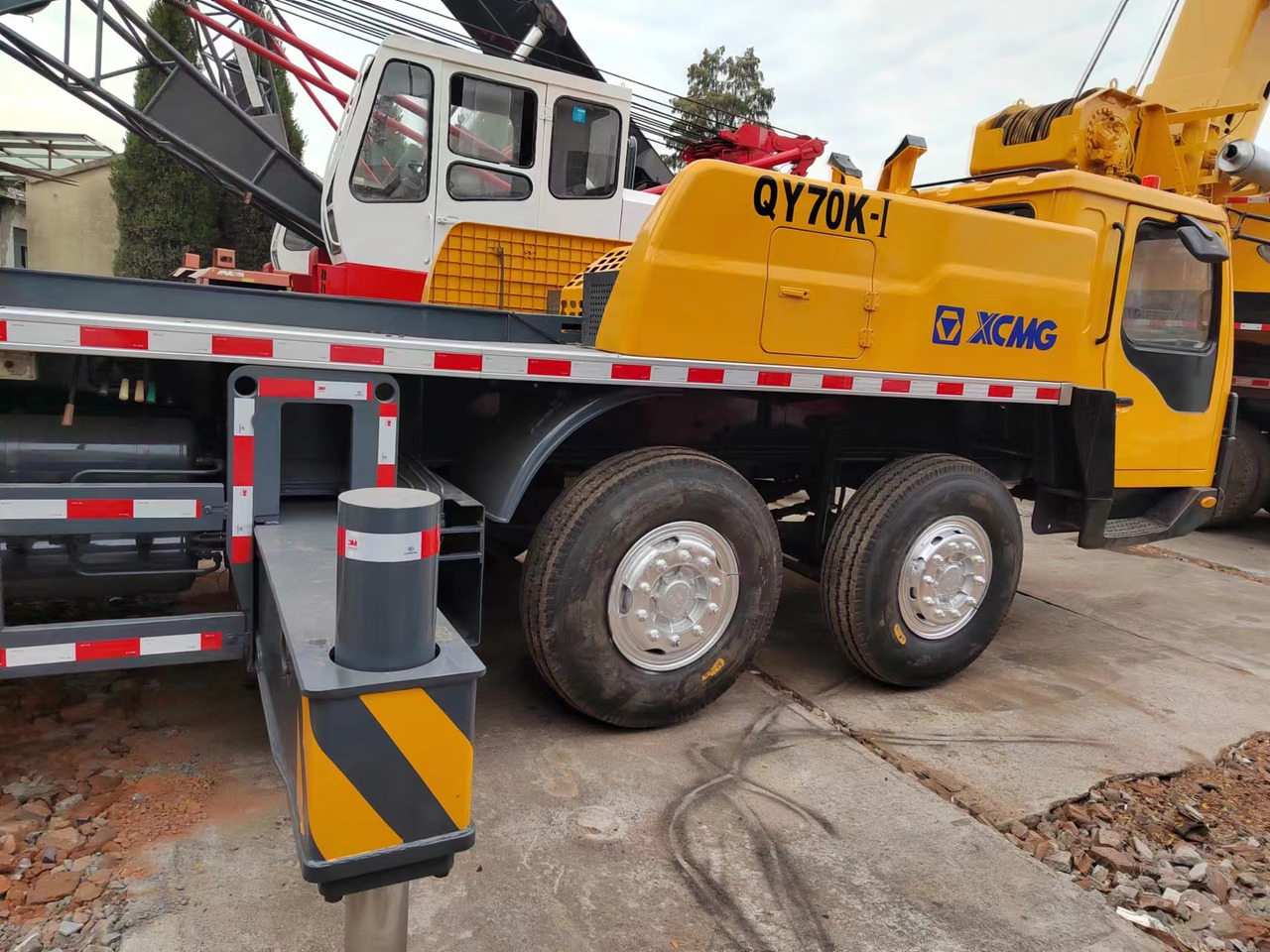 XCMG QY70K good condition QY25K QY50K QY100K QY130K China brand mobile crane - Ajoneuvonosturi: kuva XCMG QY70K good condition QY25K QY50K QY100K QY130K China brand mobile crane - Ajoneuvonosturi XCMG QY70K good condition QY25K QY50K QY100K QY130K China brand mobile crane - Ajoneuvonosturi: kuva XCMG QY70K good condition QY25K QY50K QY100K QY130K China brand mobile crane - Ajoneuvonosturi
