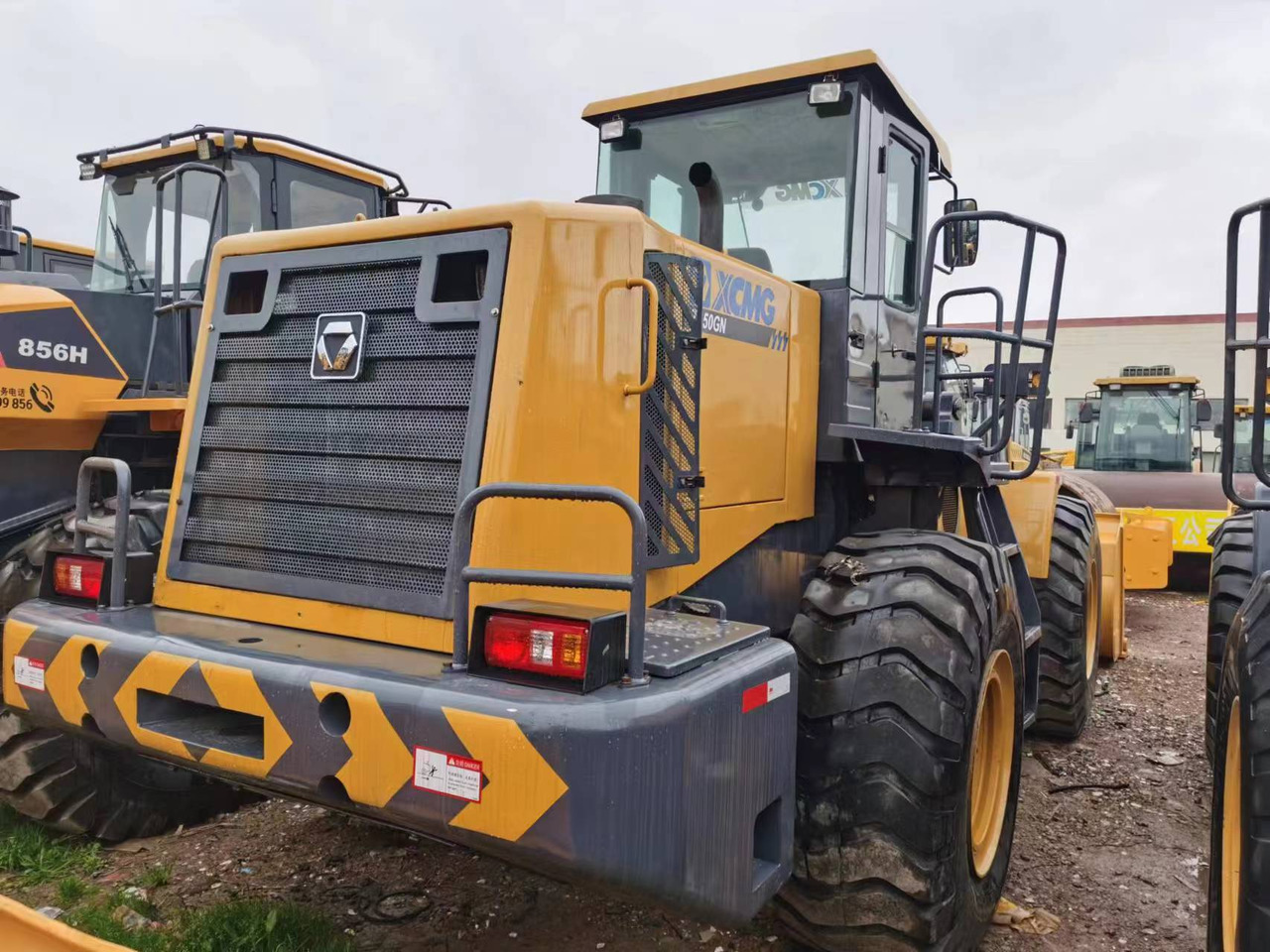XCMG ZL50GN - Pyöräkuormaaja: kuva XCMG ZL50GN - Pyöräkuormaaja XCMG ZL50GN - Pyöräkuormaaja: kuva XCMG ZL50GN - Pyöräkuormaaja