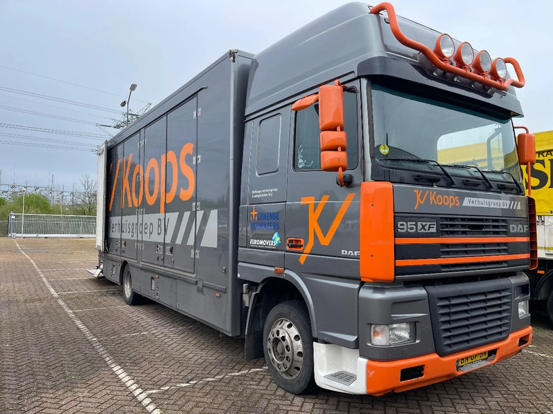 DAF XF 95.380 BOX TRUCK. Netherland Truck - Umpikori kuorma-auto: kuva DAF XF 95.380 BOX TRUCK. Netherland Truck - Umpikori kuorma-auto DAF XF 95.380 BOX TRUCK. Netherland Truck - Umpikori kuorma-auto: kuva DAF XF 95.380 BOX TRUCK. Netherland Truck - Umpikori kuorma-auto