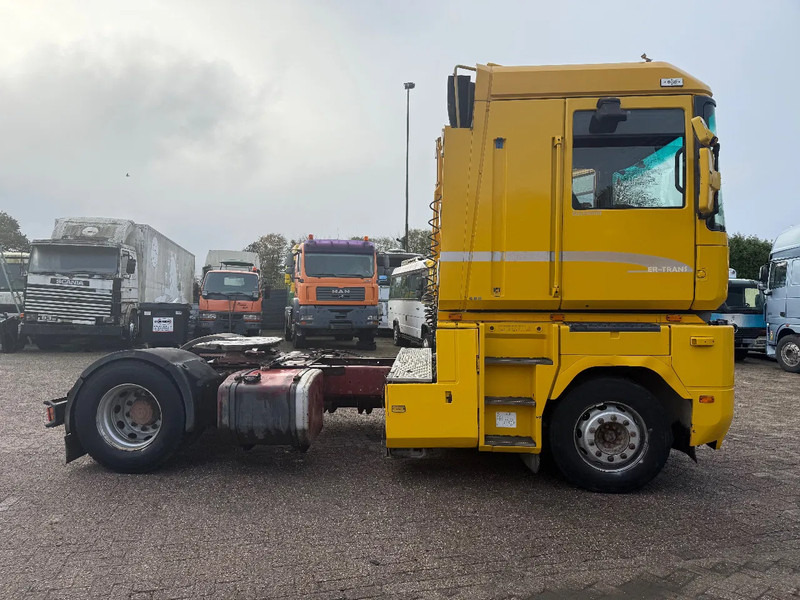 Renault Magnum 430 Tractor unit - Vetopöytäauto: kuva Renault Magnum 430 Tractor unit - Vetopöytäauto Renault Magnum 430 Tractor unit - Vetopöytäauto: kuva Renault Magnum 430 Tractor unit - Vetopöytäauto
