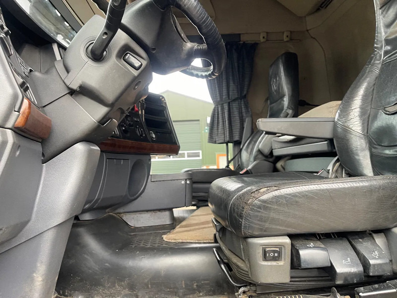 Leasing Scania R560 V8 Tractor unit Scania R560 V8 Tractor unit: kuva Leasing Scania R560 V8 Tractor unit Scania R560 V8 Tractor unit Leasing Scania R560 V8 Tractor unit Scania R560 V8 Tractor unit: kuva Leasing Scania R560 V8 Tractor unit Scania R560 V8 Tractor unit