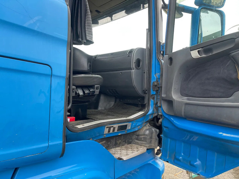 Leasing Scania R560 V8 Tractor unit Scania R560 V8 Tractor unit: kuva Leasing Scania R560 V8 Tractor unit Scania R560 V8 Tractor unit Leasing Scania R560 V8 Tractor unit Scania R560 V8 Tractor unit: kuva Leasing Scania R560 V8 Tractor unit Scania R560 V8 Tractor unit