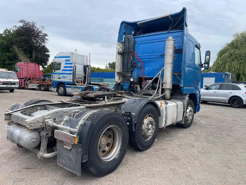 Vetopöytäauto Volvo FH 12.380 Tractor unit: kuva Vetopöytäauto Volvo FH 12.380 Tractor unit Vetopöytäauto Volvo FH 12.380 Tractor unit: kuva Vetopöytäauto Volvo FH 12.380 Tractor unit