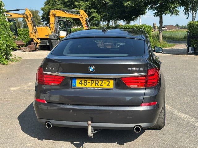 BMW 5-serie GT 535GT - Sedan: kuva BMW 5-serie GT 535GT - Sedan BMW 5-serie GT 535GT - Sedan: kuva BMW 5-serie GT 535GT - Sedan