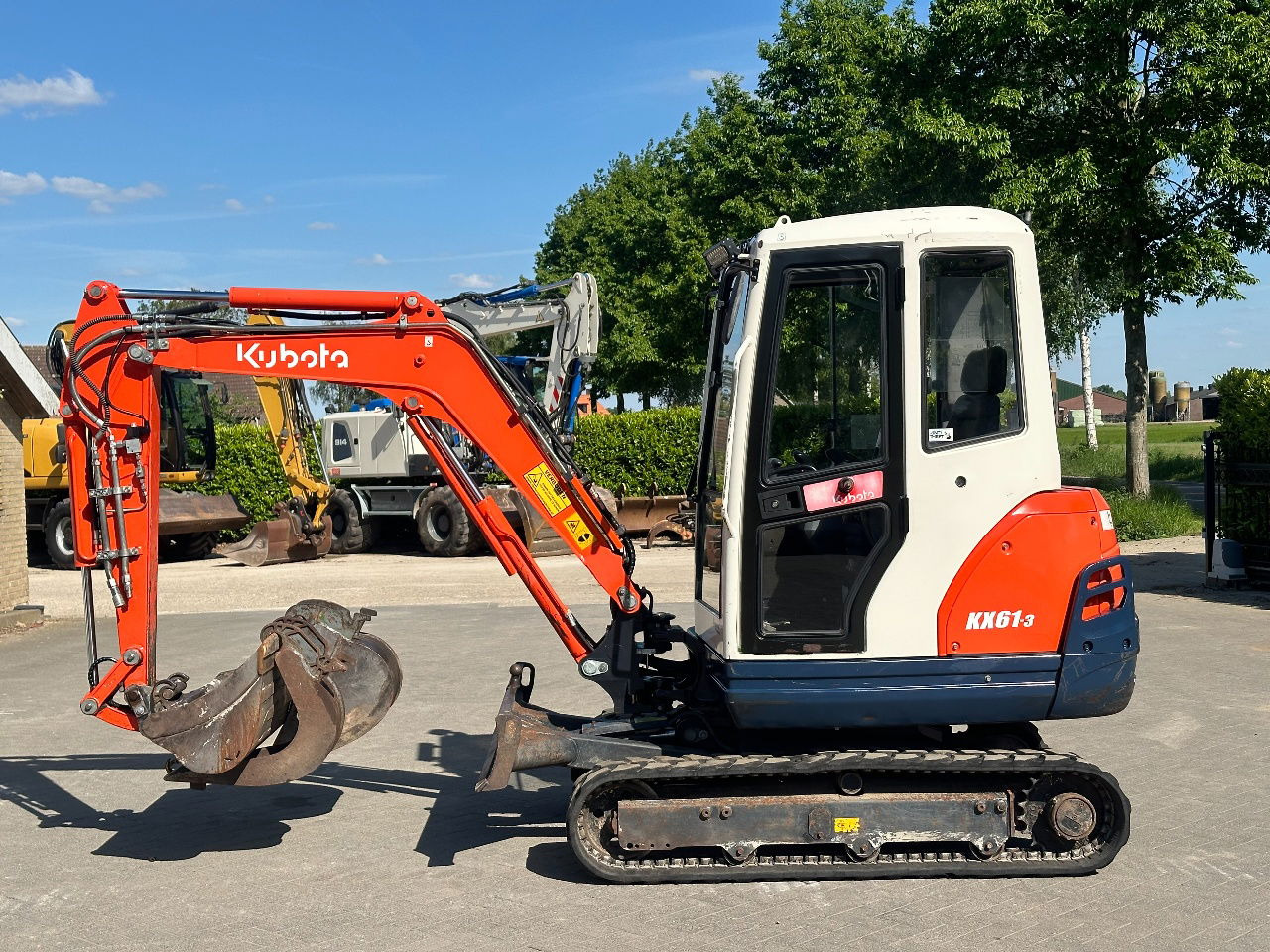 Kubota KX61-3 - Minikuormaaja: kuva Kubota KX61-3 - Minikuormaaja Kubota KX61-3 - Minikuormaaja: kuva Kubota KX61-3 - Minikuormaaja