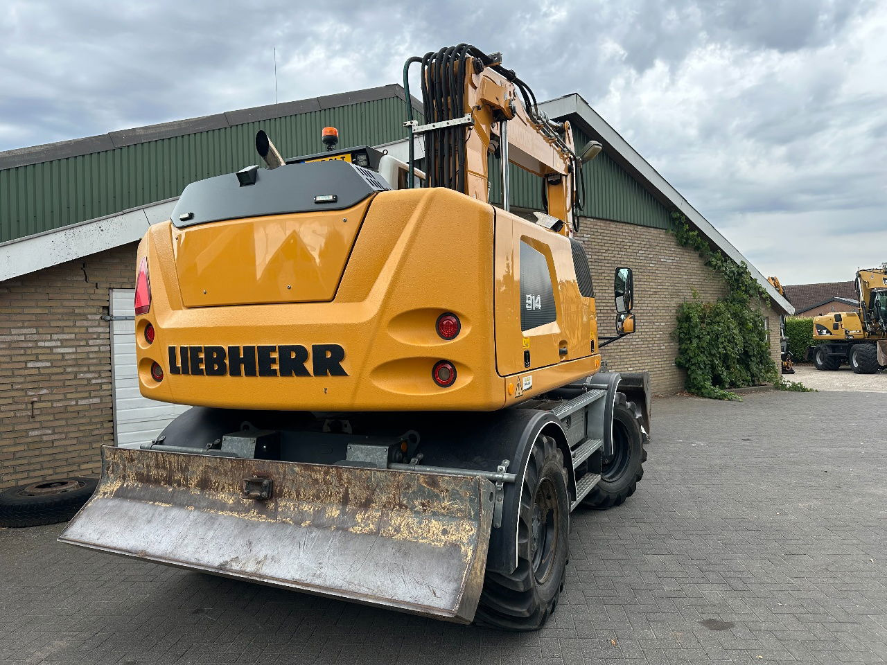 Liebherr A914 - Pyöräalustainen kaivinkone: kuva Liebherr A914 - Pyöräalustainen kaivinkone Liebherr A914 - Pyöräalustainen kaivinkone: kuva Liebherr A914 - Pyöräalustainen kaivinkone