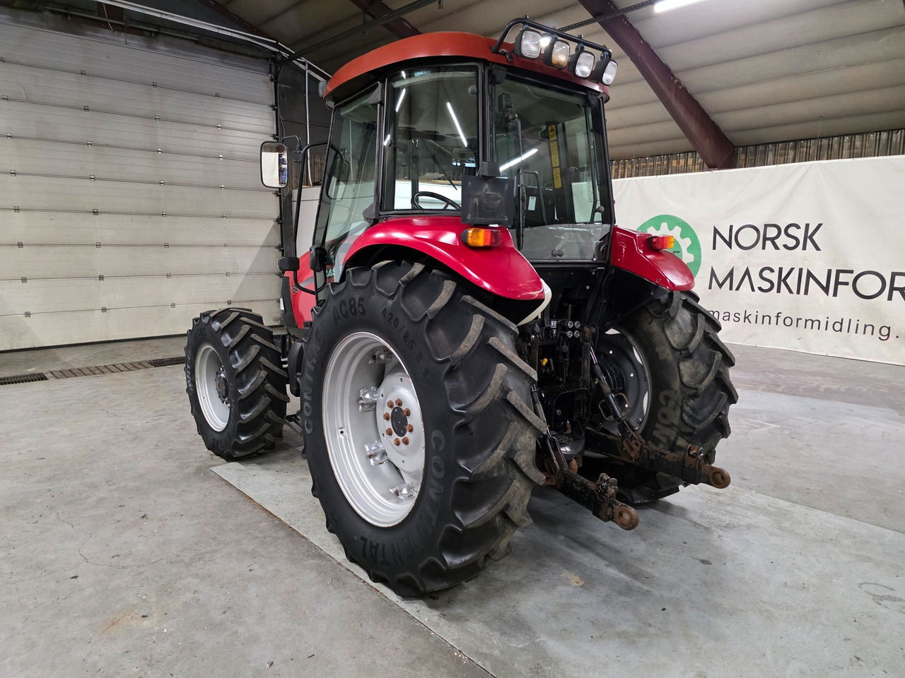 CASE IH JX80 - Traktori: kuva CASE IH JX80 - Traktori CASE IH JX80 - Traktori: kuva CASE IH JX80 - Traktori