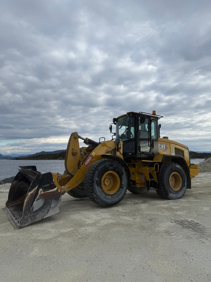 Cat 930M - Pyöräkuormaaja: kuva Cat 930M - Pyöräkuormaaja Cat 930M - Pyöräkuormaaja: kuva Cat 930M - Pyöräkuormaaja