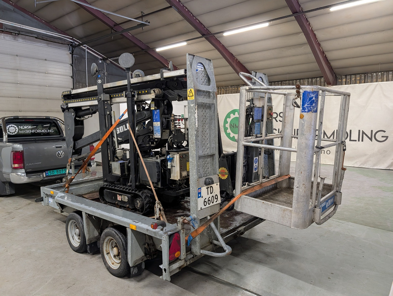 Isoli Easylift R160 på henger - Tela-alustainen nostin: kuva  Isoli Easylift R160 på henger - Tela-alustainen nostin Isoli Easylift R160 på henger - Tela-alustainen nostin: kuva  Isoli Easylift R160 på henger - Tela-alustainen nostin