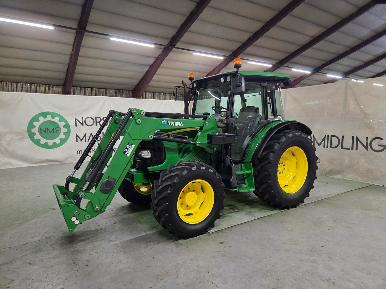 John Deere 5100R #Tar innbytte - Traktori: kuva John Deere 5100R #Tar innbytte - Traktori John Deere 5100R #Tar innbytte - Traktori: kuva John Deere 5100R #Tar innbytte - Traktori