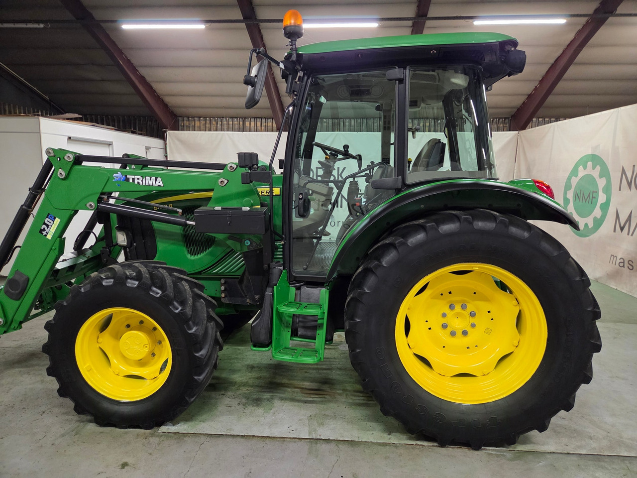 John Deere 5100R #Tar innbytte - Traktori: kuva John Deere 5100R #Tar innbytte - Traktori John Deere 5100R #Tar innbytte - Traktori: kuva John Deere 5100R #Tar innbytte - Traktori