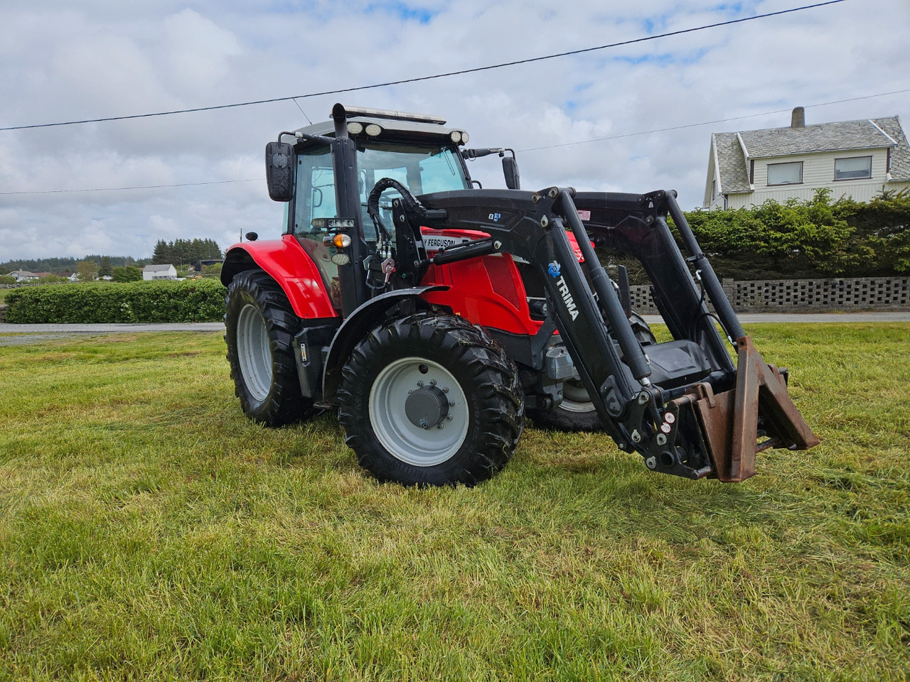 Massey Ferguson 6715S Dyna VT - Traktori: kuva Massey Ferguson 6715S Dyna VT - Traktori Massey Ferguson 6715S Dyna VT - Traktori: kuva Massey Ferguson 6715S Dyna VT - Traktori