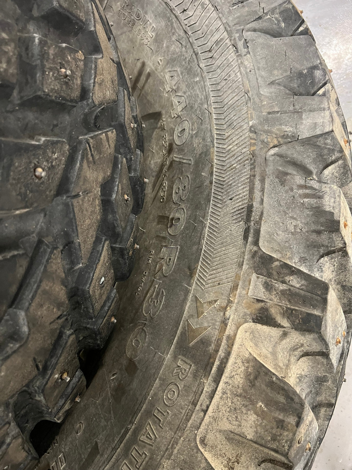 TRI 2 Dekk, TRI 2 DEKK MED PIGG - Täydellinen pyörä - Maatalouskoneet: kuva TRI 2 Dekk, TRI 2 DEKK MED PIGG - Täydellinen pyörä - Maatalouskoneet TRI 2 Dekk, TRI 2 DEKK MED PIGG - Täydellinen pyörä - Maatalouskoneet: kuva TRI 2 Dekk, TRI 2 DEKK MED PIGG - Täydellinen pyörä - Maatalouskoneet