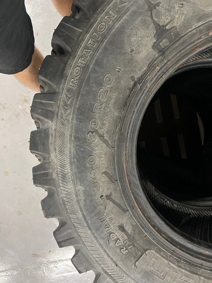 TRI 2 Dekk, TRI 2 DEKK MED PIGG - Täydellinen pyörä - Maatalouskoneet: kuva TRI 2 Dekk, TRI 2 DEKK MED PIGG - Täydellinen pyörä - Maatalouskoneet TRI 2 Dekk, TRI 2 DEKK MED PIGG - Täydellinen pyörä - Maatalouskoneet: kuva TRI 2 Dekk, TRI 2 DEKK MED PIGG - Täydellinen pyörä - Maatalouskoneet