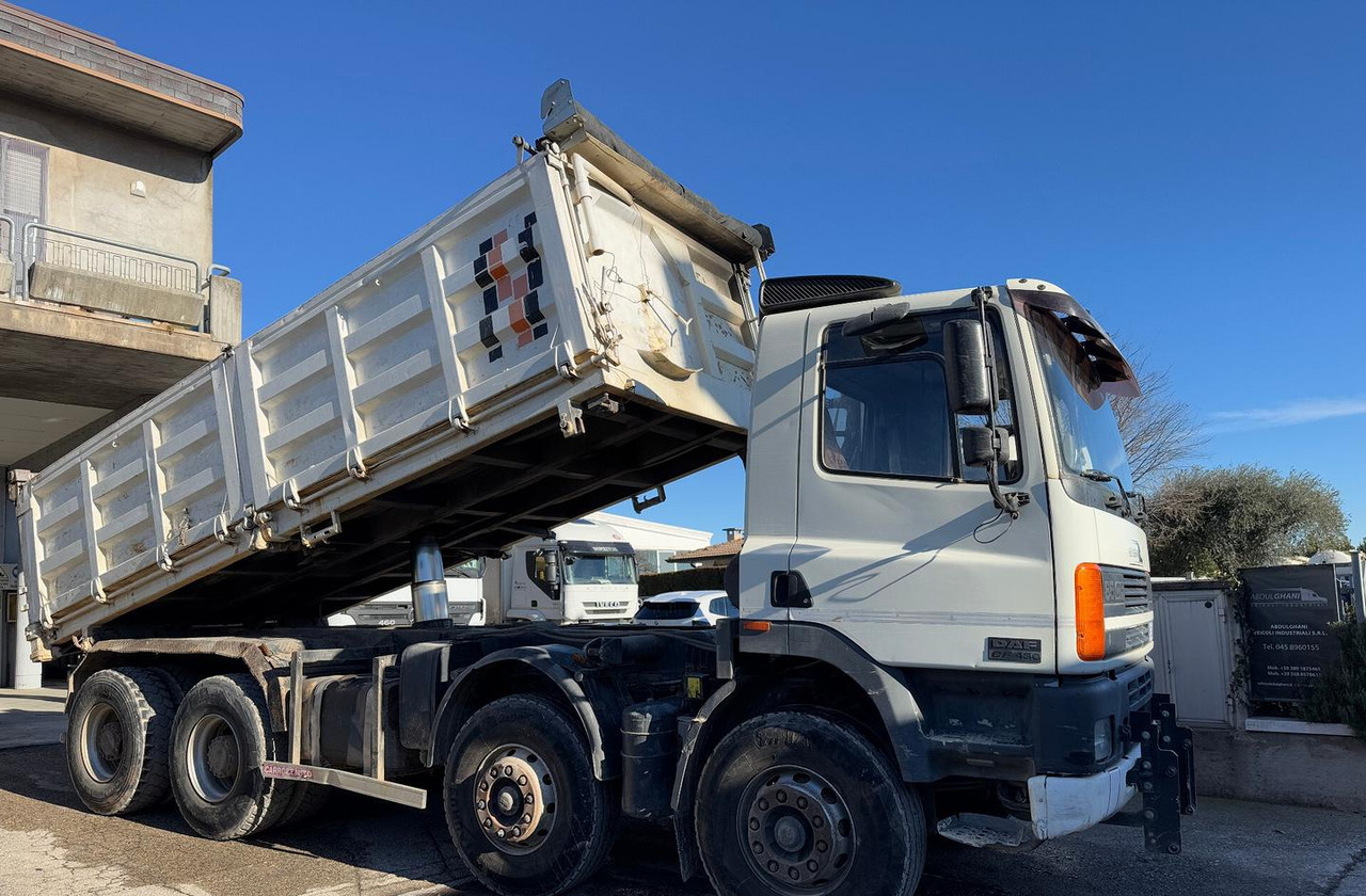 Ribaltabile DAF 85 CF 430 - anno 1999 - Kippiauto kuorma-auto: kuva  Ribaltabile DAF 85 CF 430 - anno 1999 - Kippiauto kuorma-auto Ribaltabile DAF 85 CF 430 - anno 1999 - Kippiauto kuorma-auto: kuva  Ribaltabile DAF 85 CF 430 - anno 1999 - Kippiauto kuorma-auto