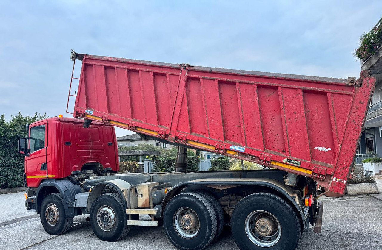 Scania R124/470 Ribaltabile 8X4 - Kippiauto kuorma-auto: kuva Scania R124/470 Ribaltabile 8X4 - Kippiauto kuorma-auto Scania R124/470 Ribaltabile 8X4 - Kippiauto kuorma-auto: kuva Scania R124/470 Ribaltabile 8X4 - Kippiauto kuorma-auto
