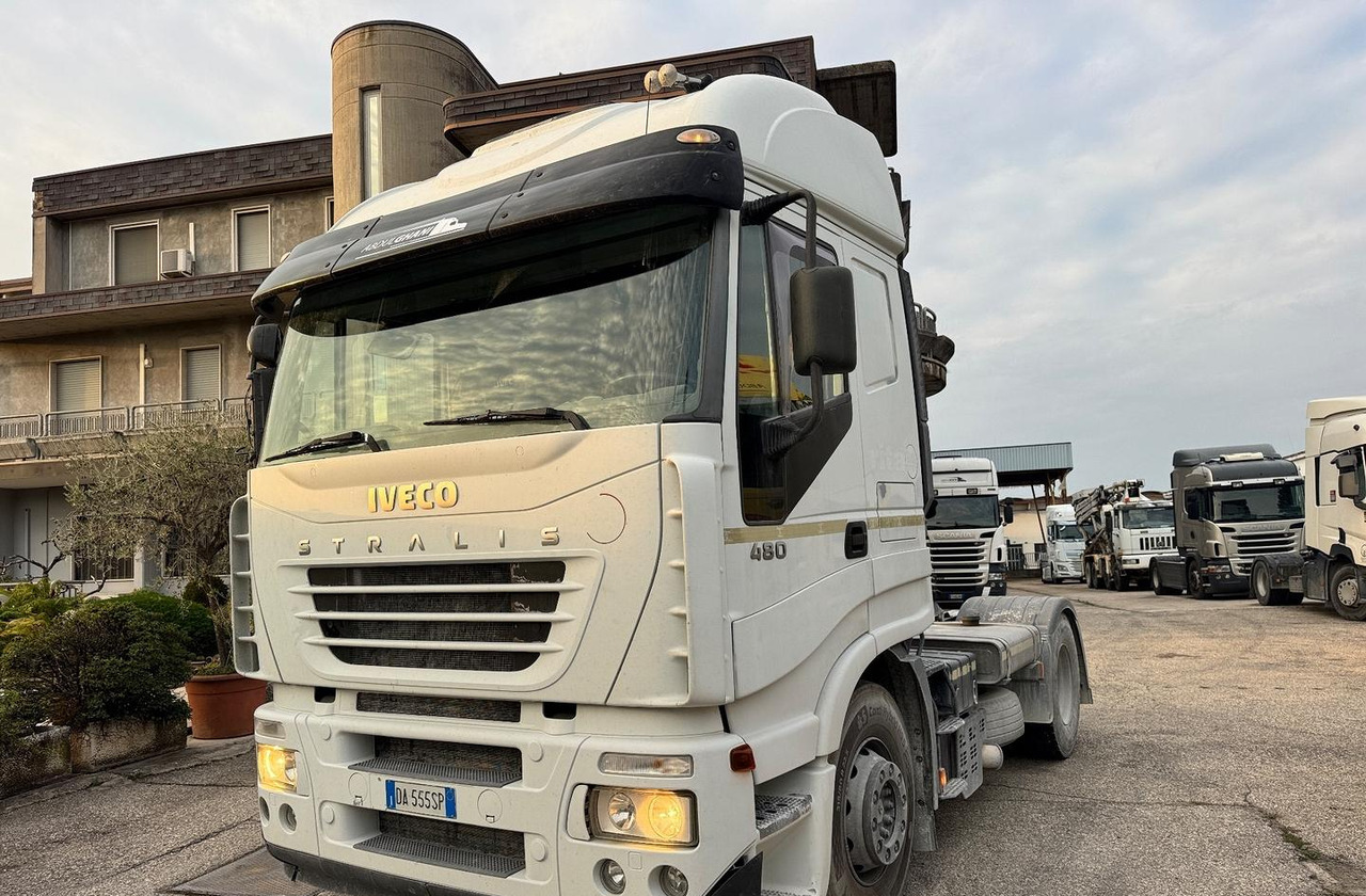 Iveco stralis 480 - euro 3 Impianto RB - Vetopöytäauto: kuva Iveco stralis 480 - euro 3 Impianto RB - Vetopöytäauto Iveco stralis 480 - euro 3 Impianto RB - Vetopöytäauto: kuva Iveco stralis 480 - euro 3 Impianto RB - Vetopöytäauto