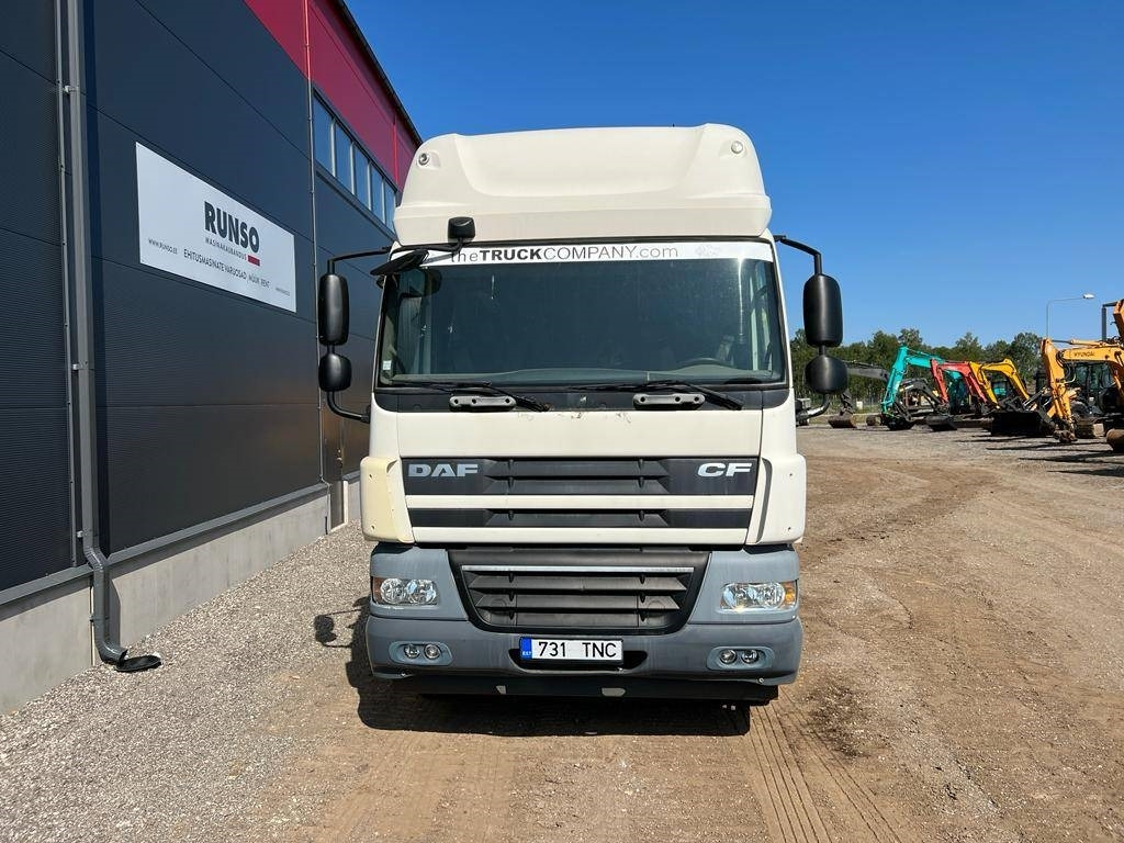 DAF CF85.460 - Koukkulava kuorma-auto: kuva DAF CF85.460 - Koukkulava kuorma-auto DAF CF85.460 - Koukkulava kuorma-auto: kuva DAF CF85.460 - Koukkulava kuorma-auto