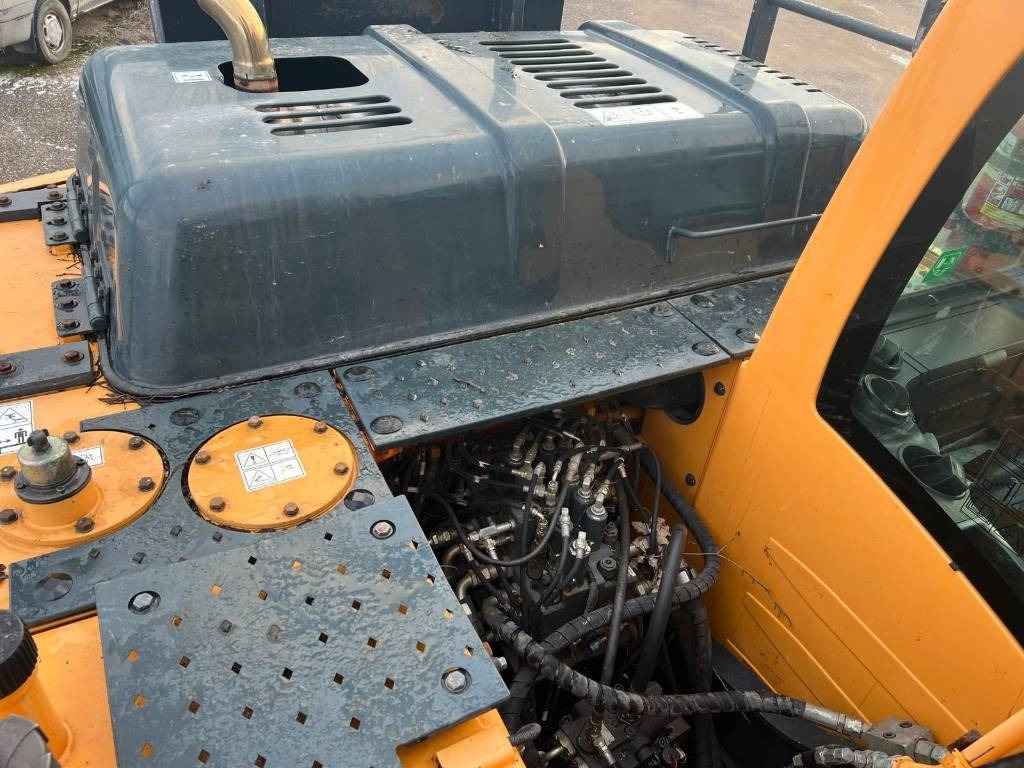 Telakaivukone Hyundai Robex 140 LC-9: kuva Telakaivukone Hyundai Robex 140 LC-9
