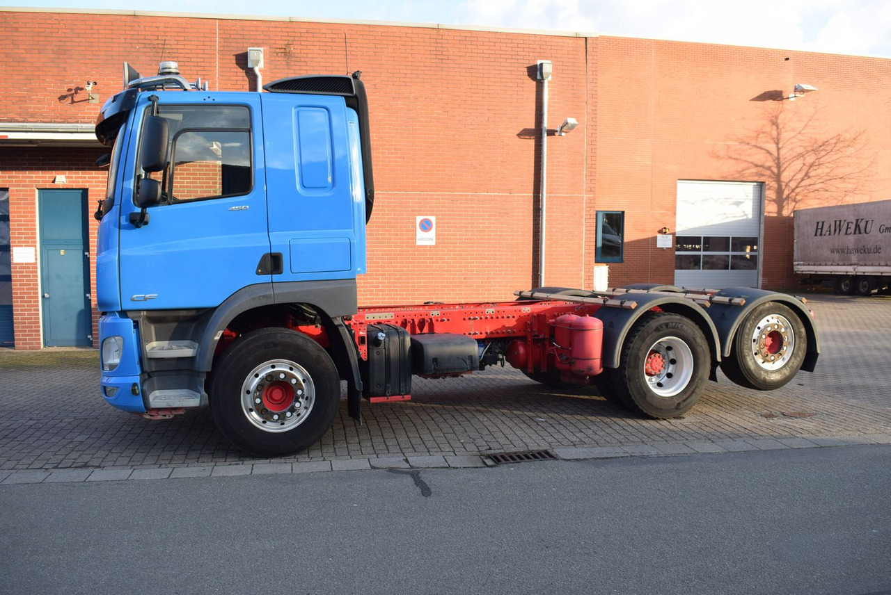 DAF CF 450 6x2 Fahrgestell Klima Navi Lift Retarder - Kuorma-auto alusta: kuva DAF CF 450 6x2 Fahrgestell Klima Navi Lift Retarder - Kuorma-auto alusta DAF CF 450 6x2 Fahrgestell Klima Navi Lift Retarder - Kuorma-auto alusta: kuva DAF CF 450 6x2 Fahrgestell Klima Navi Lift Retarder - Kuorma-auto alusta