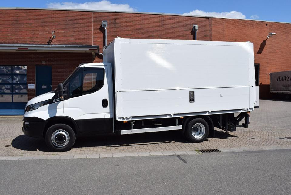 Iveco Daily 70 C 18 Schwenkwand Automatik LBW 1500KG - Jakeluauto: kuva Iveco Daily 70 C 18 Schwenkwand Automatik LBW 1500KG - Jakeluauto Iveco Daily 70 C 18 Schwenkwand Automatik LBW 1500KG - Jakeluauto: kuva Iveco Daily 70 C 18 Schwenkwand Automatik LBW 1500KG - Jakeluauto