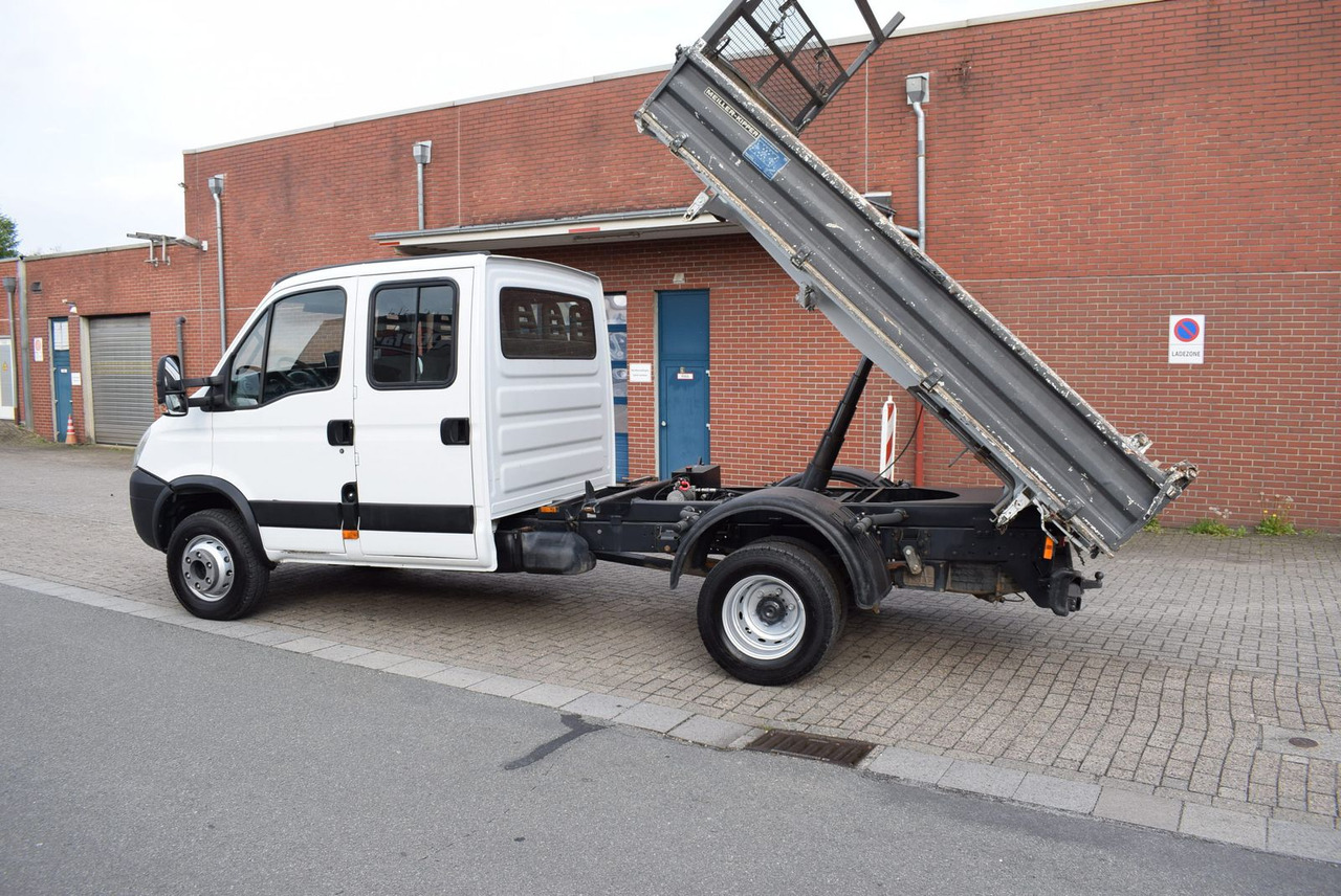 Iveco Daily 70 C17 Meiller Kipper Nutzlast 3100KG - Kippilava-auto, Jatko-ohjaamo kevyt kuorma-auto: kuva Iveco Daily 70 C17 Meiller Kipper Nutzlast 3100KG - Kippilava-auto, Jatko-ohjaamo kevyt kuorma-auto Iveco Daily 70 C17 Meiller Kipper Nutzlast 3100KG - Kippilava-auto, Jatko-ohjaamo kevyt kuorma-auto: kuva Iveco Daily 70 C17 Meiller Kipper Nutzlast 3100KG - Kippilava-auto, Jatko-ohjaamo kevyt kuorma-auto