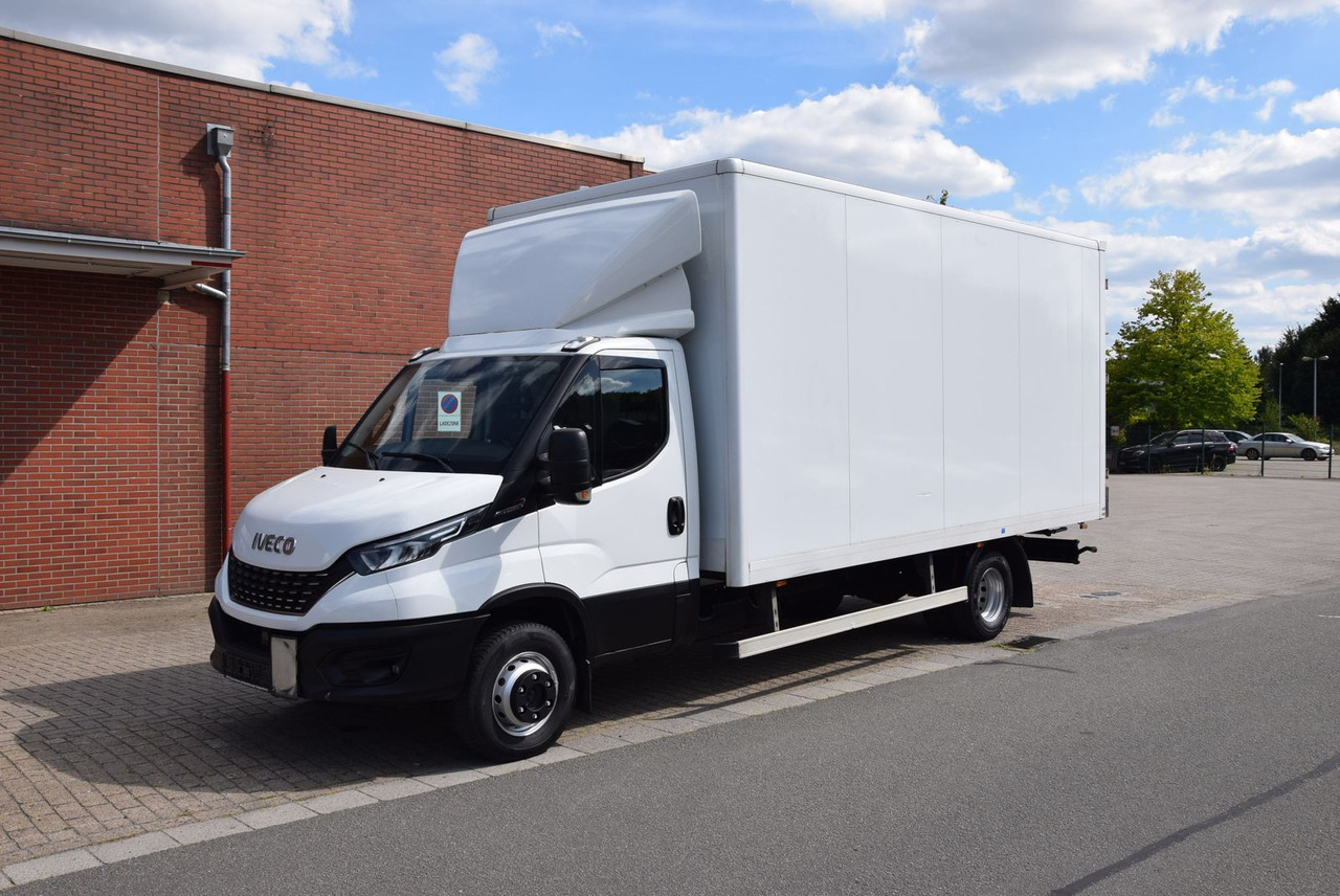 Iveco Daily 72 C18 Automatik Luftfederung Tempomat LED - Jakeluauto: kuva Iveco Daily 72 C18 Automatik Luftfederung Tempomat LED - Jakeluauto Iveco Daily 72 C18 Automatik Luftfederung Tempomat LED - Jakeluauto: kuva Iveco Daily 72 C18 Automatik Luftfederung Tempomat LED - Jakeluauto