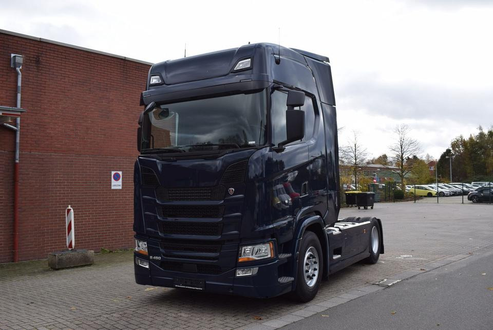 Scania S 450 Highline 2xTank LED Vollluft Retarder - Vetopöytäauto: kuva Scania S 450 Highline 2xTank LED Vollluft Retarder - Vetopöytäauto Scania S 450 Highline 2xTank LED Vollluft Retarder - Vetopöytäauto: kuva Scania S 450 Highline 2xTank LED Vollluft Retarder - Vetopöytäauto