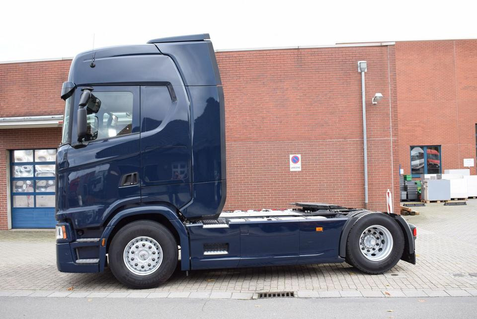 Scania S 450 Highline 2xTank LED Vollluft Retarder - Vetopöytäauto: kuva Scania S 450 Highline 2xTank LED Vollluft Retarder - Vetopöytäauto Scania S 450 Highline 2xTank LED Vollluft Retarder - Vetopöytäauto: kuva Scania S 450 Highline 2xTank LED Vollluft Retarder - Vetopöytäauto