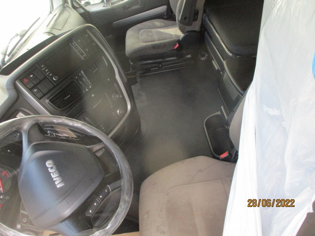 IVECO Stralis AS440S48T/P - Vetopöytäauto: kuva IVECO Stralis AS440S48T/P - Vetopöytäauto IVECO Stralis AS440S48T/P - Vetopöytäauto: kuva IVECO Stralis AS440S48T/P - Vetopöytäauto