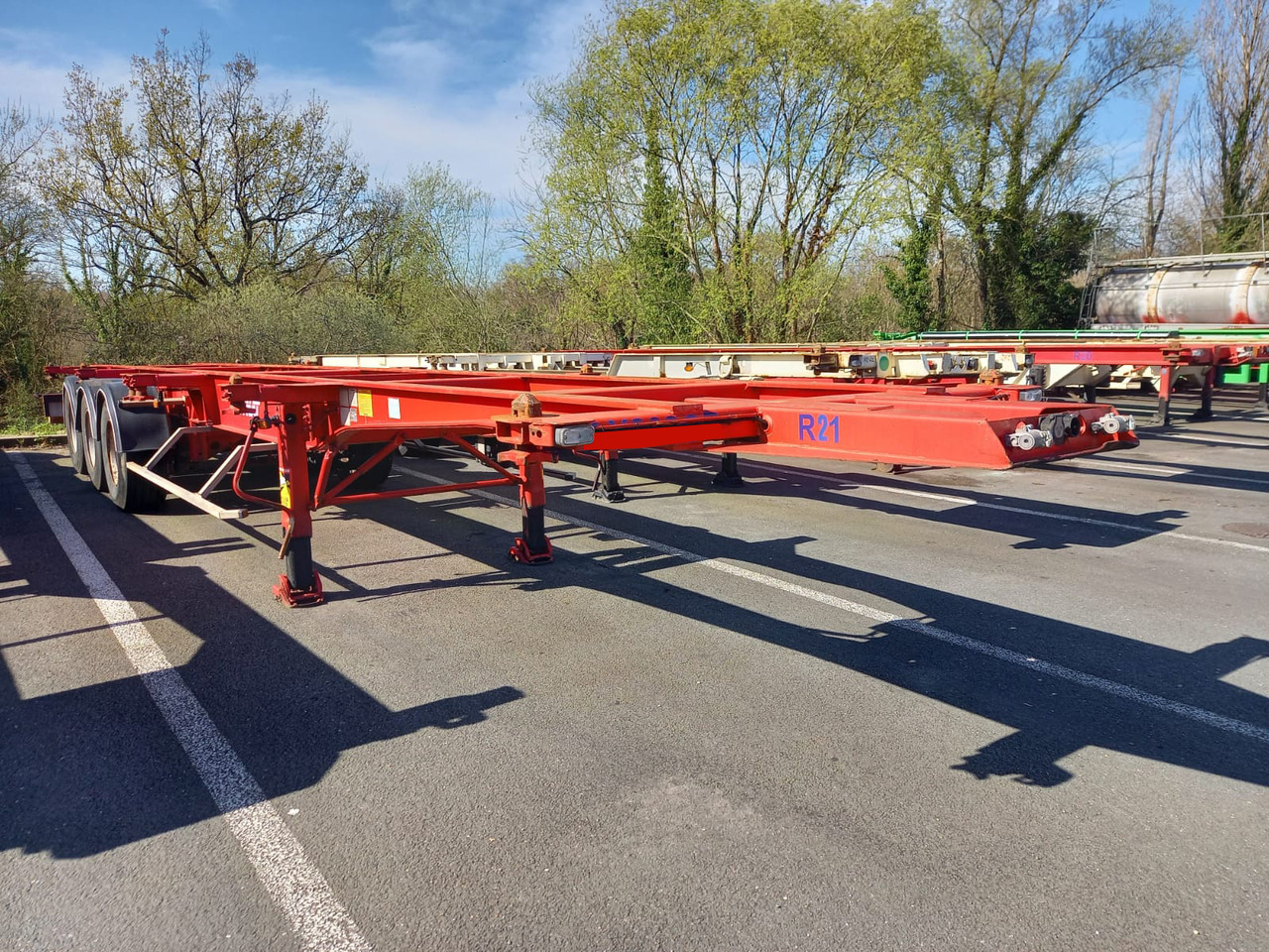 FRUEHAUF - Konttialus/ Vaihtokuormatilat puoliperävaunu: kuva FRUEHAUF - Konttialus/ Vaihtokuormatilat puoliperävaunu FRUEHAUF - Konttialus/ Vaihtokuormatilat puoliperävaunu: kuva FRUEHAUF - Konttialus/ Vaihtokuormatilat puoliperävaunu