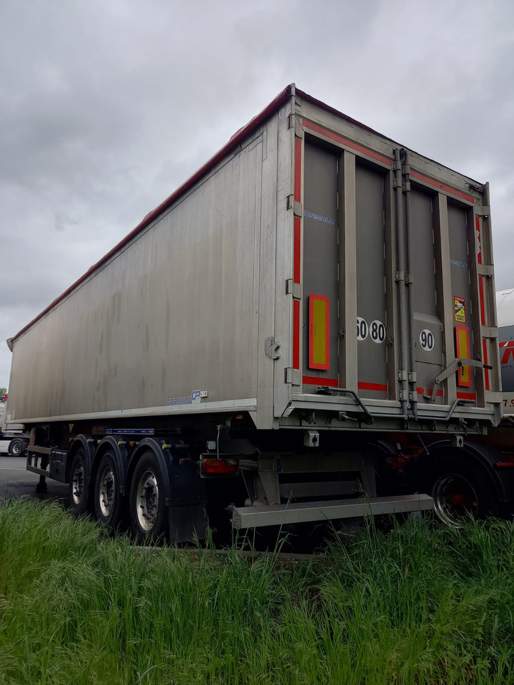 GRANALU - Kippiauto puoliperävaunu: kuva GRANALU - Kippiauto puoliperävaunu GRANALU - Kippiauto puoliperävaunu: kuva GRANALU - Kippiauto puoliperävaunu