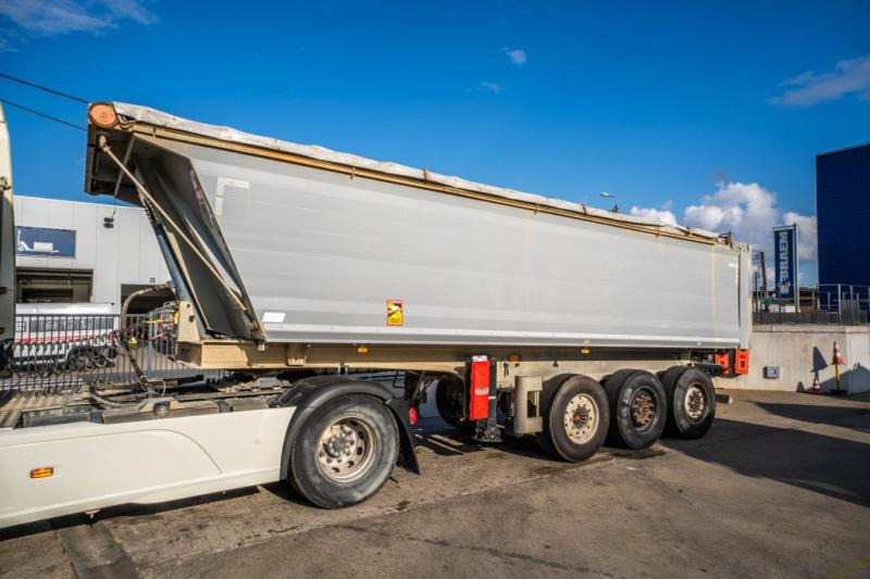 Benalu C39C17-ALU + BACHE - 30m3 - Kippiauto puoliperävaunu: kuva Benalu C39C17-ALU + BACHE - 30m3 - Kippiauto puoliperävaunu Benalu C39C17-ALU + BACHE - 30m3 - Kippiauto puoliperävaunu: kuva Benalu C39C17-ALU + BACHE - 30m3 - Kippiauto puoliperävaunu