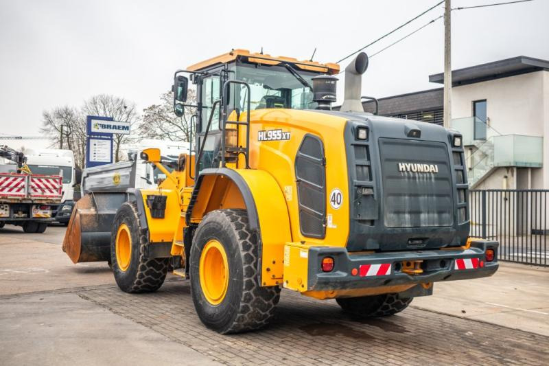 Hyundai HL955XT - Pyöräkuormaaja: kuva Hyundai HL955XT - Pyöräkuormaaja Hyundai HL955XT - Pyöräkuormaaja: kuva Hyundai HL955XT - Pyöräkuormaaja