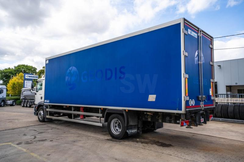 MAN TGM 18 340 BL + CARRIER 950 MT - Refrigeraattori kuorma-auto: kuva MAN TGM 18 340 BL + CARRIER 950 MT - Refrigeraattori kuorma-auto MAN TGM 18 340 BL + CARRIER 950 MT - Refrigeraattori kuorma-auto: kuva MAN TGM 18 340 BL + CARRIER 950 MT - Refrigeraattori kuorma-auto