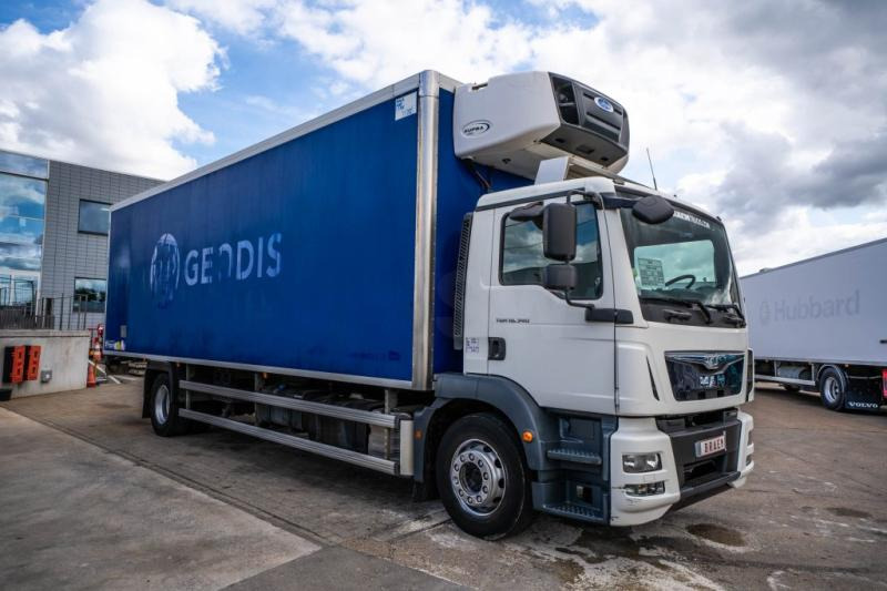 MAN TGM 18 340 BL + CARRIER 950 MT - Refrigeraattori kuorma-auto: kuva MAN TGM 18 340 BL + CARRIER 950 MT - Refrigeraattori kuorma-auto MAN TGM 18 340 BL + CARRIER 950 MT - Refrigeraattori kuorma-auto: kuva MAN TGM 18 340 BL + CARRIER 950 MT - Refrigeraattori kuorma-auto