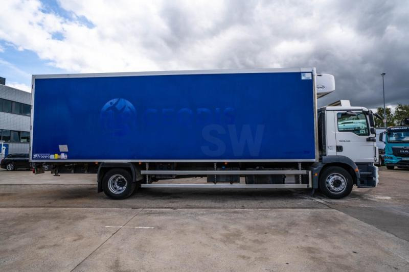 MAN TGM 18 340 BL + CARRIER 950 MT - Refrigeraattori kuorma-auto: kuva MAN TGM 18 340 BL + CARRIER 950 MT - Refrigeraattori kuorma-auto MAN TGM 18 340 BL + CARRIER 950 MT - Refrigeraattori kuorma-auto: kuva MAN TGM 18 340 BL + CARRIER 950 MT - Refrigeraattori kuorma-auto