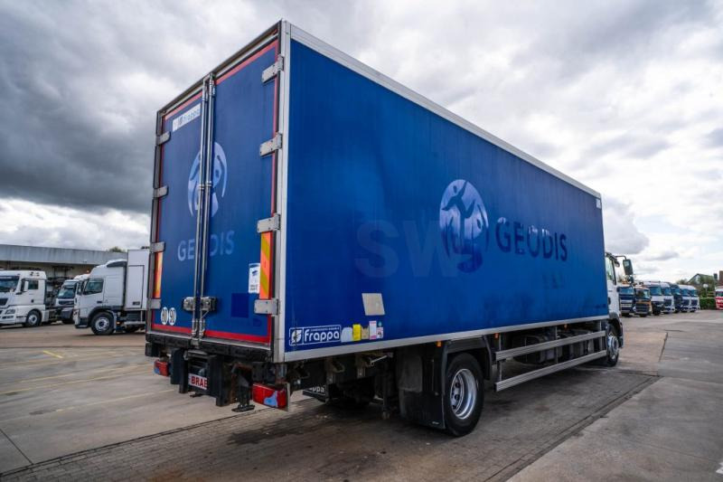 MAN TGM 18 340 BL + CARRIER 950 MT - Refrigeraattori kuorma-auto: kuva MAN TGM 18 340 BL + CARRIER 950 MT - Refrigeraattori kuorma-auto MAN TGM 18 340 BL + CARRIER 950 MT - Refrigeraattori kuorma-auto: kuva MAN TGM 18 340 BL + CARRIER 950 MT - Refrigeraattori kuorma-auto