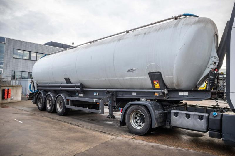 SPITZER SILO EURVRAC SK2760 CAL- 60m3 / 5 comp. - Puoliperävaunu: kuva SPITZER SILO EURVRAC SK2760 CAL- 60m3 / 5 comp. - Puoliperävaunu SPITZER SILO EURVRAC SK2760 CAL- 60m3 / 5 comp. - Puoliperävaunu: kuva SPITZER SILO EURVRAC SK2760 CAL- 60m3 / 5 comp. - Puoliperävaunu