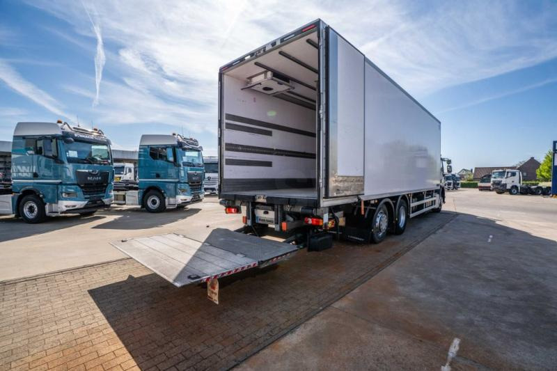 Renault D WIDE 380-6x2+CARRIER SUPRA MULTI 1250 Mt - Refrigeraattori kuorma-auto: kuva Renault D WIDE 380-6x2+CARRIER SUPRA MULTI 1250 Mt - Refrigeraattori kuorma-auto Renault D WIDE 380-6x2+CARRIER SUPRA MULTI 1250 Mt - Refrigeraattori kuorma-auto: kuva Renault D WIDE 380-6x2+CARRIER SUPRA MULTI 1250 Mt - Refrigeraattori kuorma-auto