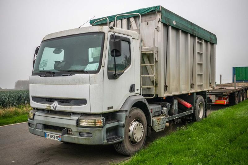 Renault PREMIUM 320 - Kippiauto kuorma-auto: kuva Renault PREMIUM 320 - Kippiauto kuorma-auto Renault PREMIUM 320 - Kippiauto kuorma-auto: kuva Renault PREMIUM 320 - Kippiauto kuorma-auto